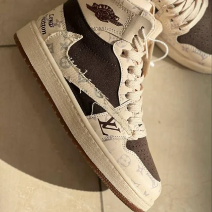 نایک ایرجردن لویی ویتون ٖ limited edition Louis Vuitton