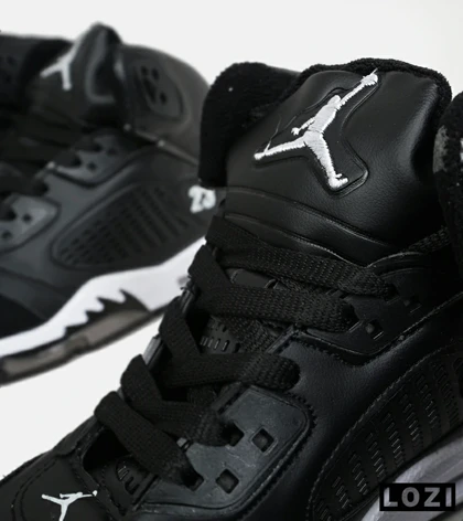 کتانی ساق‌دار زنانه و مردانه مشکی Nike air jordan 5 مدل 6476