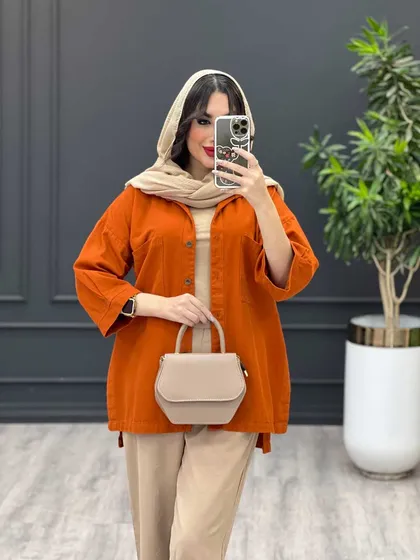مانتو دو جیب بغل سه دکمه