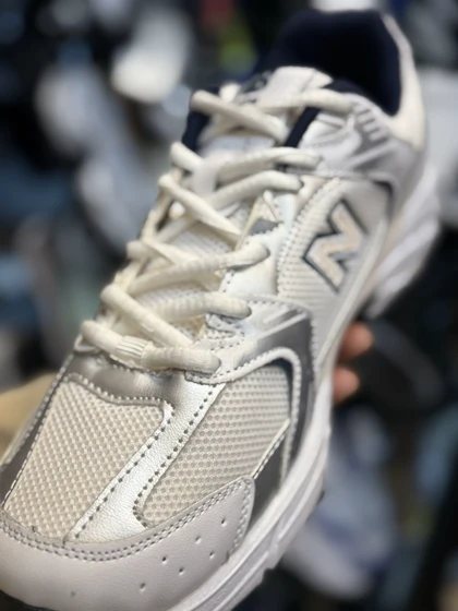 کتانی بزرگ پا نیو بالانس 530