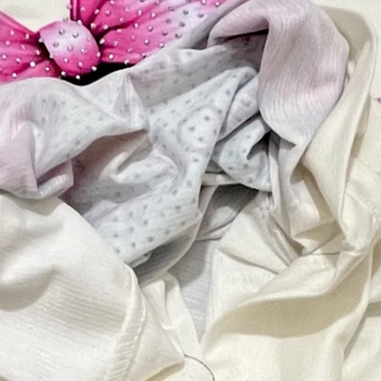 ست تیشرت آستین کوتاه و شلوارک دخترانه مدل پاپیون PJ1173 رنگ شیری