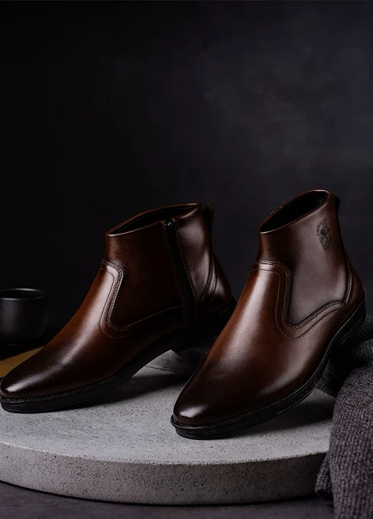 نیم بوت مردانه قهوه ای مدل Rad