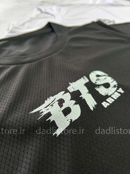 کراپ ورزشی آستین دار فلامنت سوزنی طرح BTS