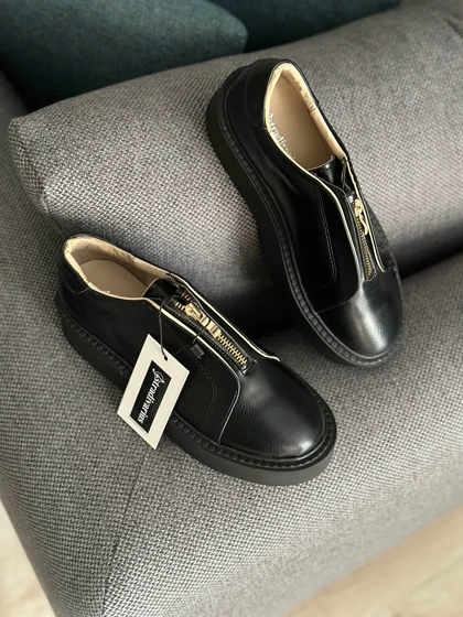 کفش راحتی زنانه استرادیواریوس مدلStradivarius-Sole-Loafers-LFB40
