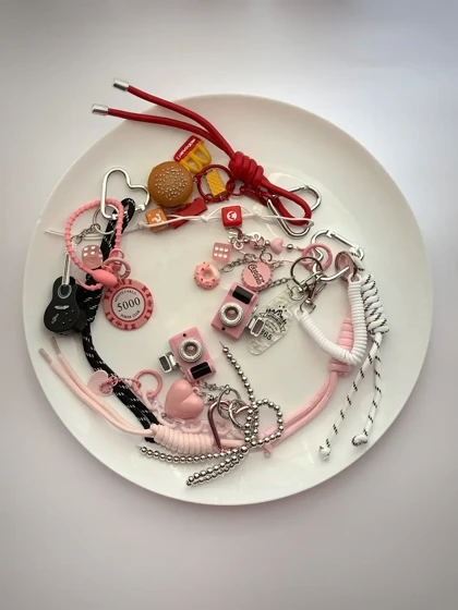 چارم بگ های رنگی (صورتی)