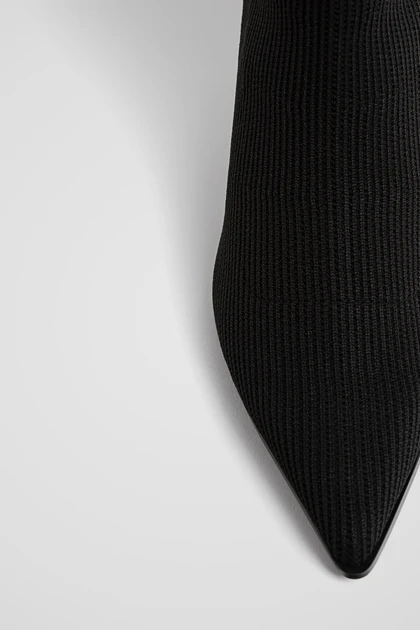 بوت و نیم بوت زنانه اورجینال استرادیواریوس stradivarius