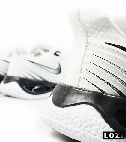 کفش کتانی مردانه سفید NIKE pegasus 33