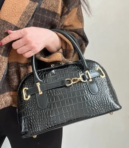 کیف زنانه مشکی مدل هیوا