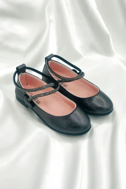 کالج بچگانه gorkem-bebe-ayakkabi-ve-tekstil gorkem-bebe-ayakkabi-ve-tekstil