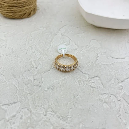 انگشتر زنانه ژوپینگ مدل پرنسس لاین طرح طلا جواهری
