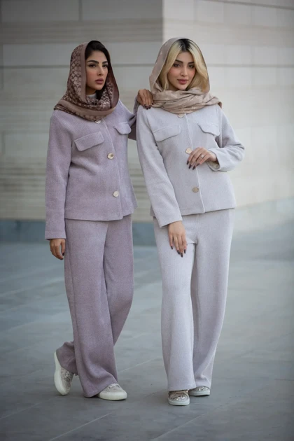 پالتو لمزور بیسکوییتی دکمه نما