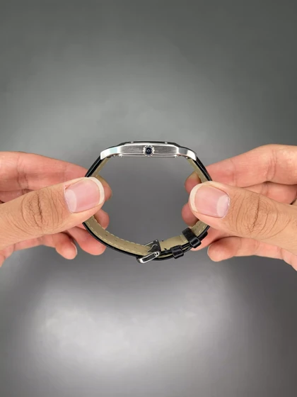 ساعت مچی کارتیه دومونت بند چرمی مشکی صفحه سفید Cartier