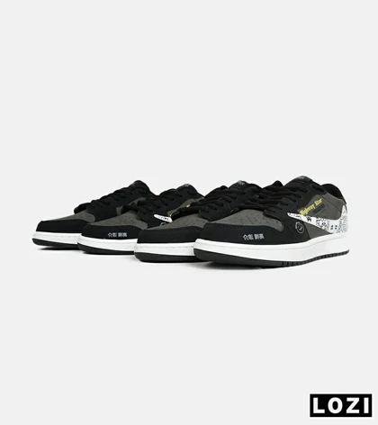 کفش کتانی مردانه و زنانه مشکی طوسی سفید NIKE travis scott مدل 6635