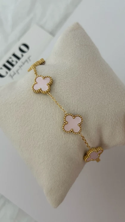 دستبند ونکلیف صورتی کم رنگ