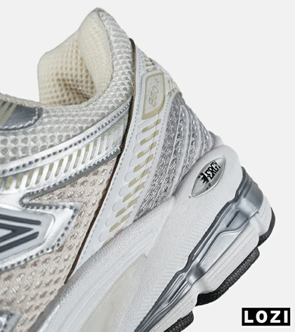 کفش کتانی بزرگ پا سفید طوسی کرم New Balance 860 V.02 مدل 7512