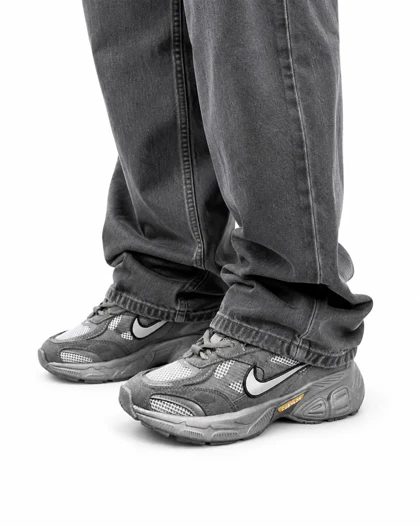 کفش کتانی زنانه نایکی v5k خاکستری Nike V5k