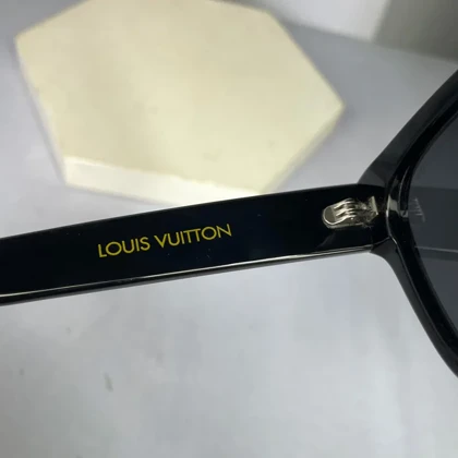 عینک آفتابی لویی ویتون مدل LOUIS VUITTON Z2648u