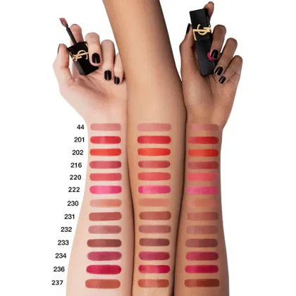 رژ لب مایع مخملی مات با افکت محو و آبرسان YSL The Inks Blur (Encre à Lèvres)