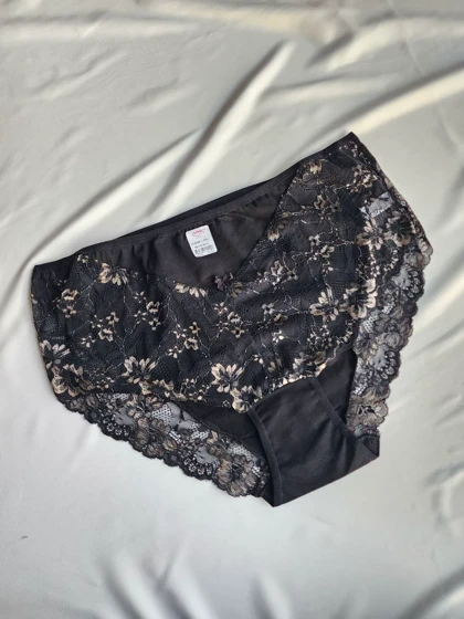 شورت نخ و دانتل هانکس ترک کد: 5786