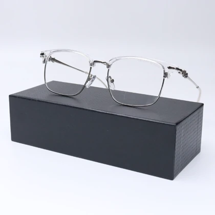 عینک برند CHROME HEARTS کد 181318