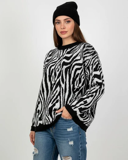 بلوز بافت زنانه طرح زبرا zebra یقه گرد آستین بلند ریز بافت کد 1879