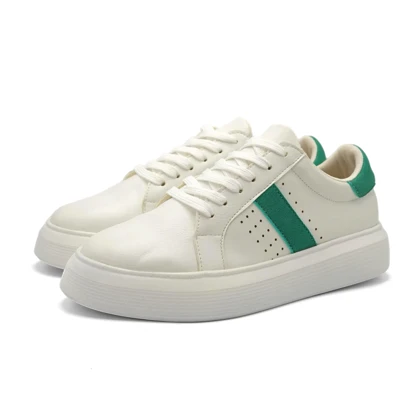 کفش اسپرت زنانه مدل Stradivarius Sneakers - SKG2305