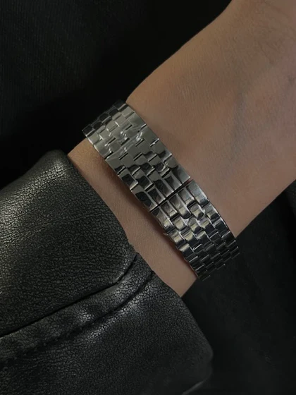 ساعت کارتیر پانتر