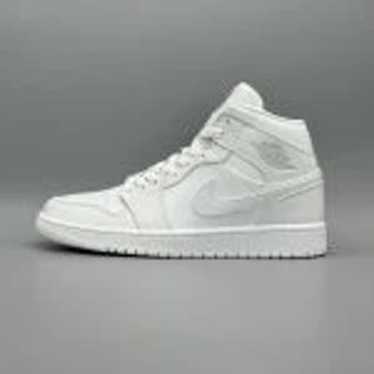 کتانی نایکی جردن1 سفید/Nike Air Jordan1 White