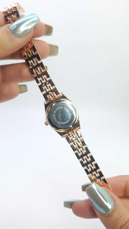 ساعت مچی زنانه مجلسی IE-LY نگین‌دار با موتور کوارتز