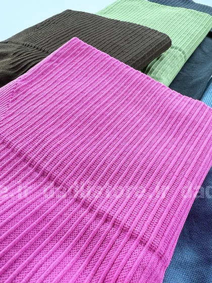 شورتک ورزشی سیملس پشت چروک