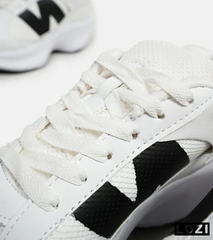 کفش کتانی مردانه سفید مشکی NEW BALANCE 547