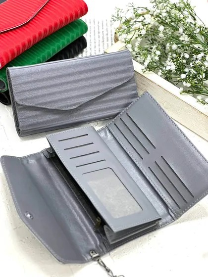 کیف پول زنانه