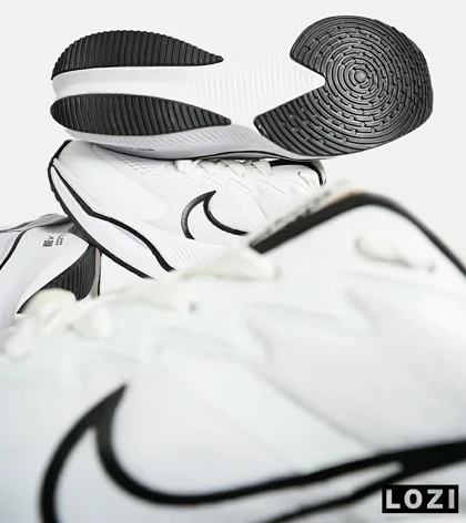 کفش کتانی بزرگ پا سفید NIKE zoom x smiley مدل 8262