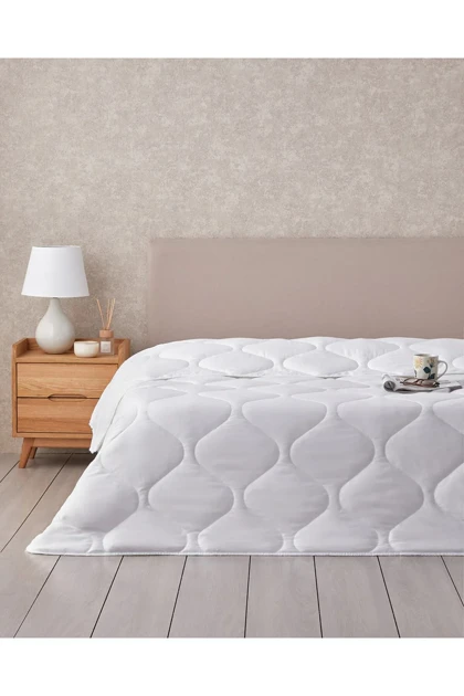لحاف کینگ سایز English Home مدل Somni میکروفایبر - شیری