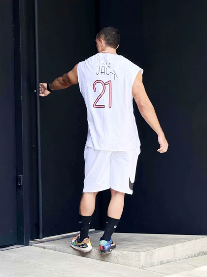 رکابی حلقه‌ای وست نایک سفید Travis Scott