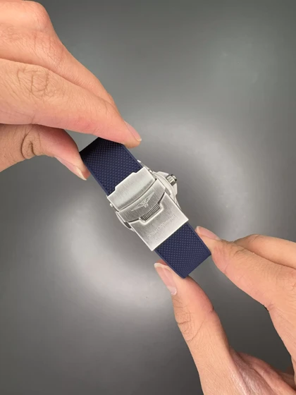 ساعت مچی لونژین اتوماتیک بند رابر آبی Longines