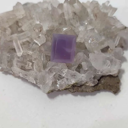 سنگ عقیق سوسنی کد 2