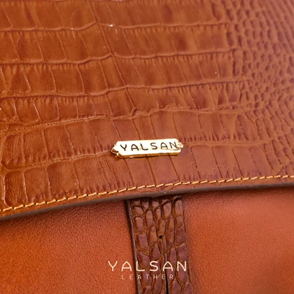 ست هدیه زنانه چرم یلسان مدل ساینا کد RDS-CHN-056-GC