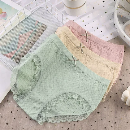 شورت نسترن 1017(مناسب 36تا42)