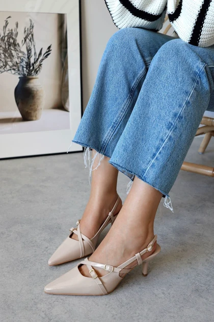 کفش پاشنه‌بلند کلاسیک زنانه polka-store polka-store