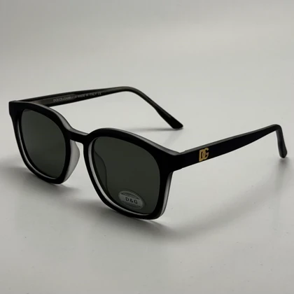 عینک آفتابی پلاریزه دولچه گابانا DOLCE GABBANA دسته سیم کشی شده لولا فنر فریم مشکی مات عدسی سبز کد 7709