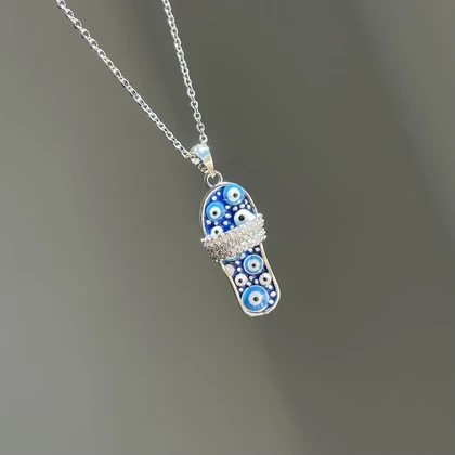 گردنبند دمپایی