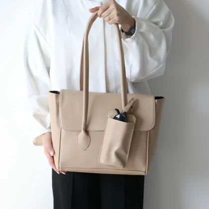 کیف زنانه بزرگ مدل ماریکا