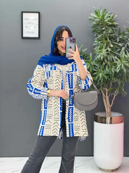 مانتو طرحدار سنتی دکمه فلزی