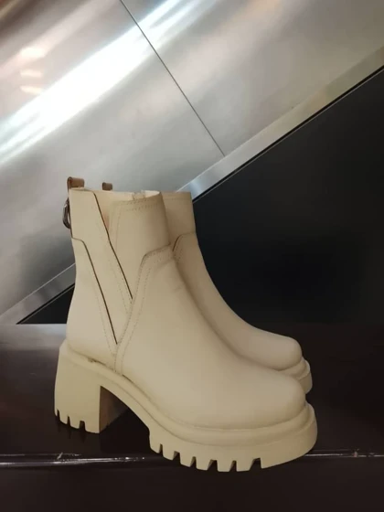 نیم بوت اسپرت