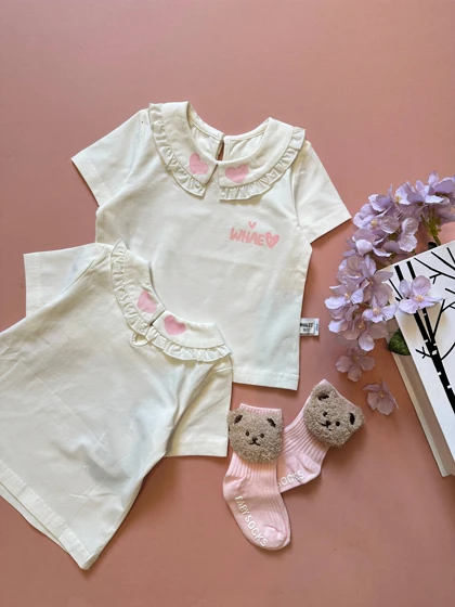 بلوز آستین کوتاه یقه قلبی