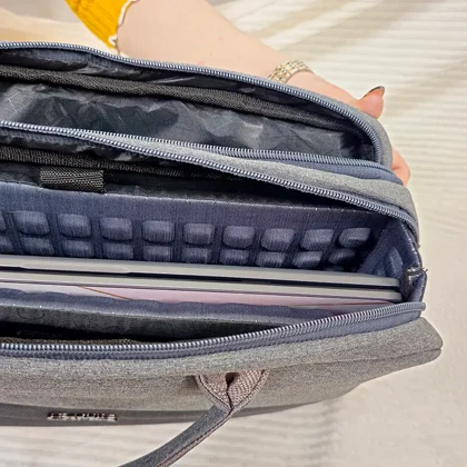 کیف لپ تاپ کمبل کد 4069