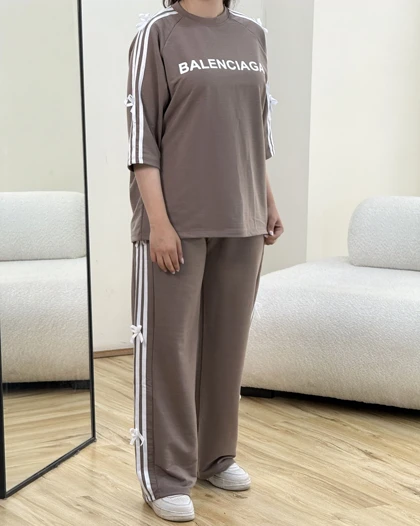 ست تیشرت و شلوار نواری
