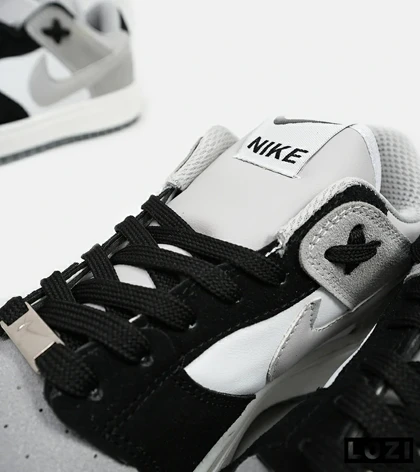 کفش کتانی مردانه طوسی مشکی سفید نایک NIKE SB