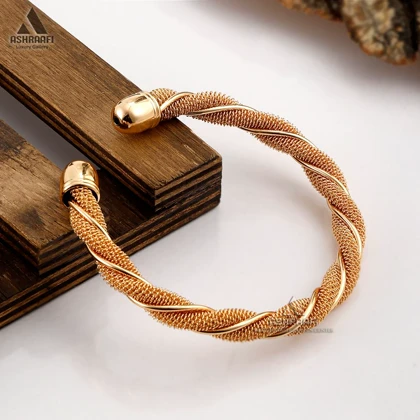 دستبند زنانه بنگل Gold Bracelet W01